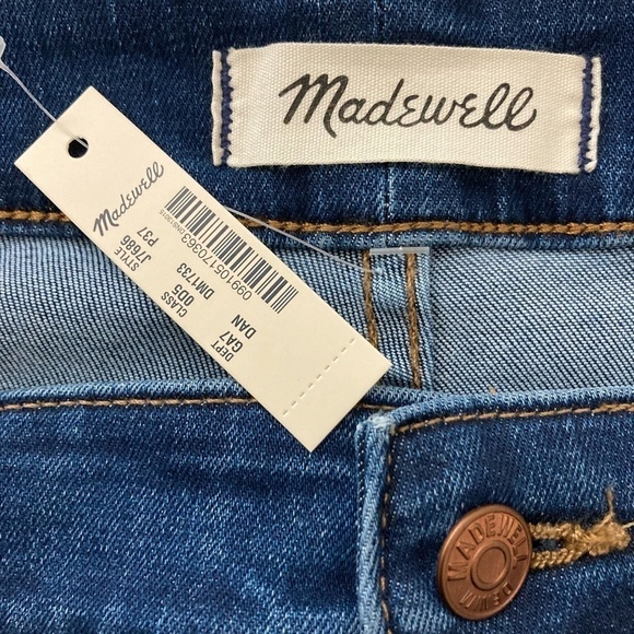 MADEWELL Petite Curvy High Rise Skinny Jeans in Danny Wash J7686 - Picture 2 of 10